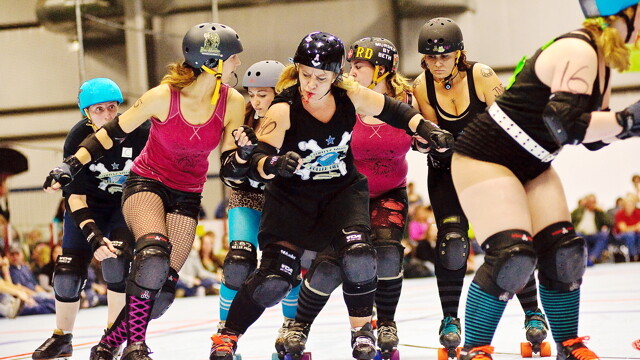 The CVRG are now recruiting. You don’t need to have any sweet skating skills in order to join the Roller Girls, although potential members must go through a series of tests.