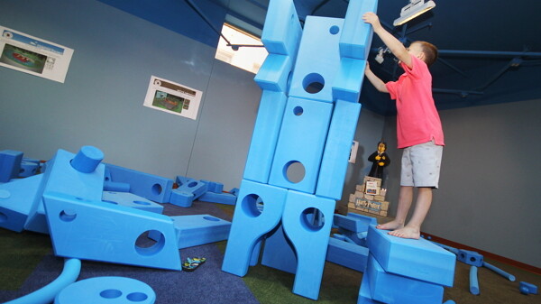 200 brightly colored foam blocks, chutes, channels, and gears form the new Children’s Museum of Eau Claire exhibit.