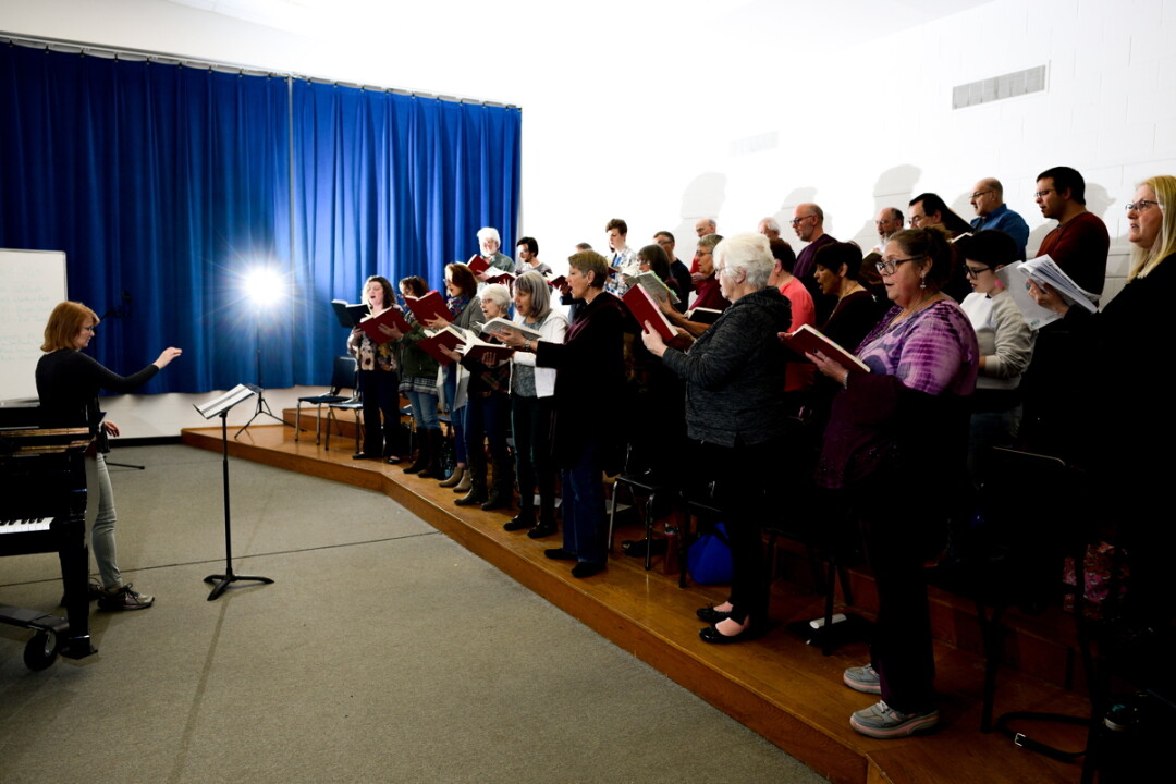 THEY CAN HANDEL IT. The Menomonie Singers will perform a portion of Handel’s Messiah later this month.