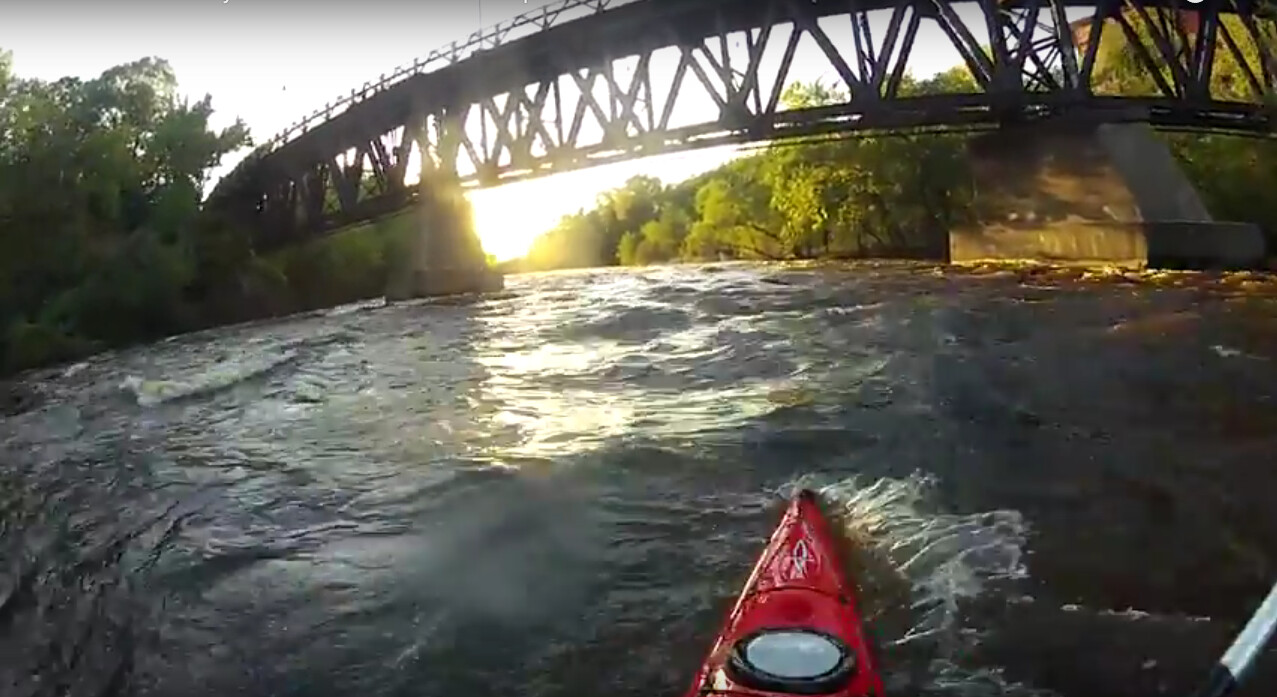 Kayaking Eau Claire River - Volume One