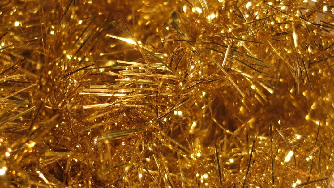 Take a trip to Tinsel Town, friends.