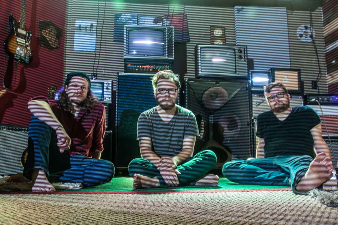 THROUGH THE BLINDS. Brand new Eau Claire band Chamber Noise is set to make its psychedelic debut with powerful rock songs and inventive on-stage visuals.