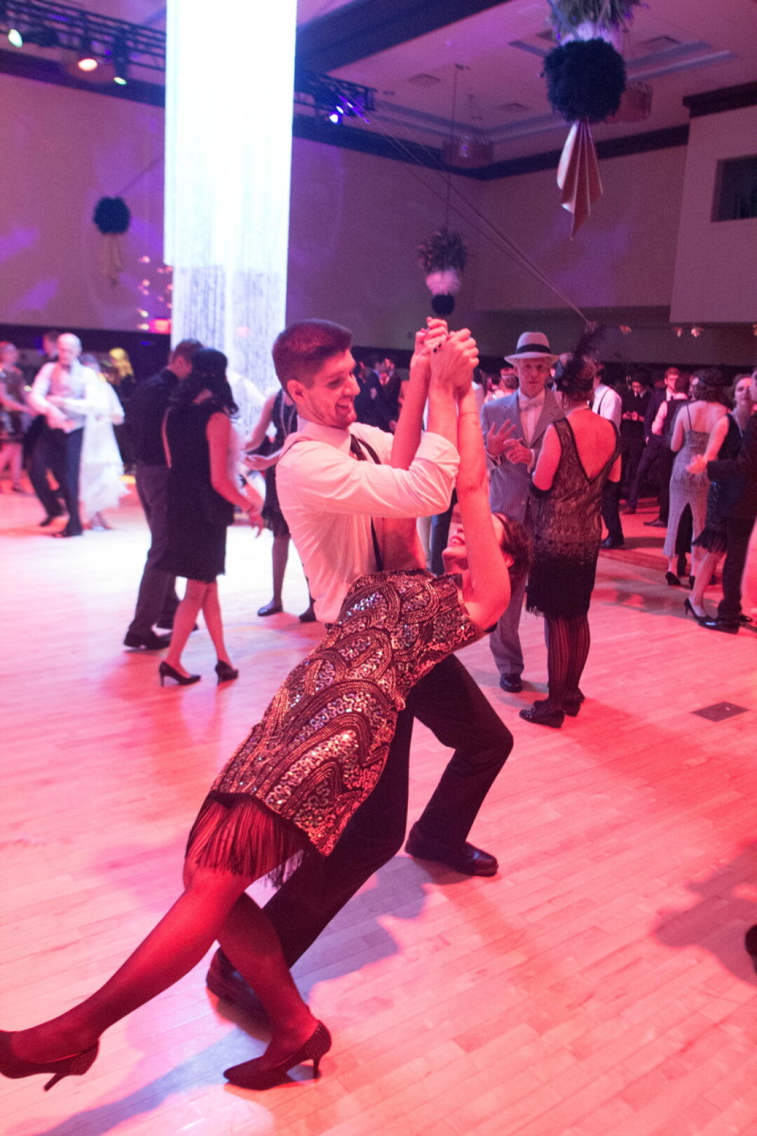WHAT A DIP. On Friday, Nov. 10, Eau Claire Jazz Inc. (in partnership with UW-Eau Claire) presented the Fourth Annual Gatsby’s Gala on campus in the Davies Center. 