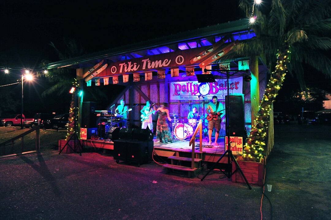 The Tiki Bar at Jake’s Supper Club (Photo by Timothy Mather)
