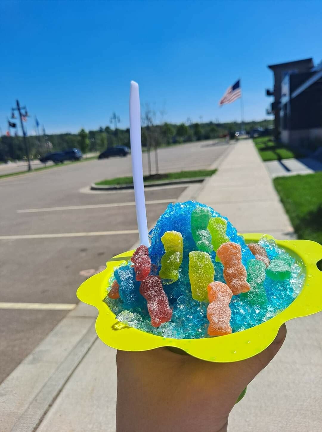 COLORFUL CONES. 44 Below in River Prairie is now offering snow cones, a delectable variation of shaved ice with flavored sugar syrup, available in grape, blue raspberry, and lemon lime flavors. (Submitted photo)