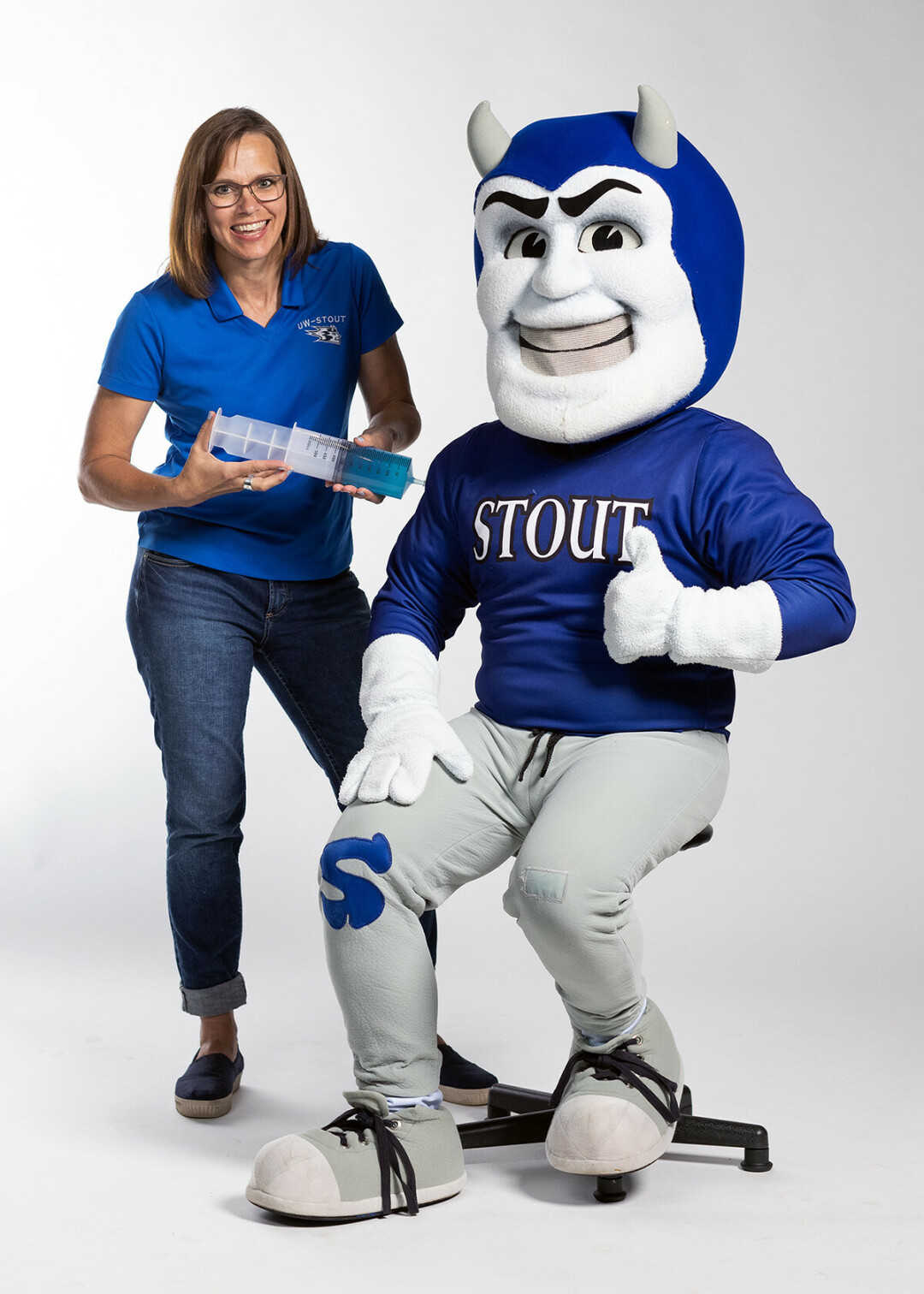 '70 FOR 70' UW-Eau Claire and UW-Stout students who are fully vaccinated are eligible for a slew of cool prizes, including iPads and Apple watches.