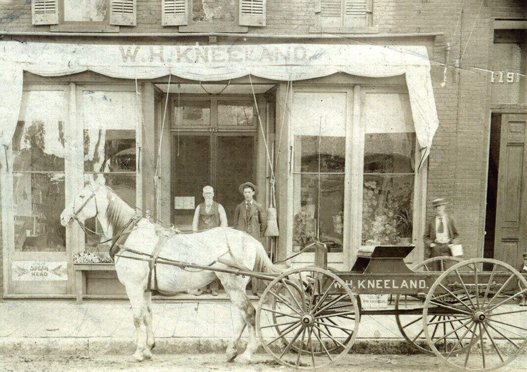 HORSE-DRAWN WAGON IN EAU CLAIRE,  LATE 19TH/EARLY 20TH CENTURY