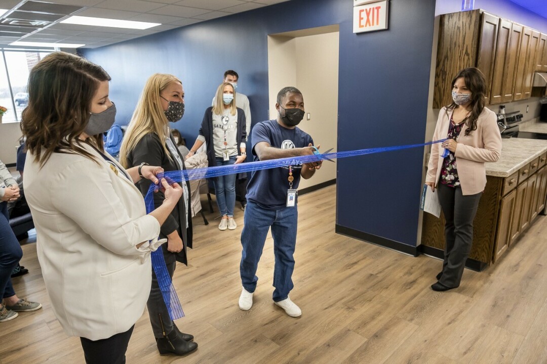 GATEWAYS TO NEW OPPORTUNITIES. The new GATEWAYS special education transition center, located in the EastRidge Center in Eau Claire, recently commemorated its opening on Nov. 1, allowing students between the ages of 18-21 to have a space to transition from high school to adult life more independently. (Submitted photos)