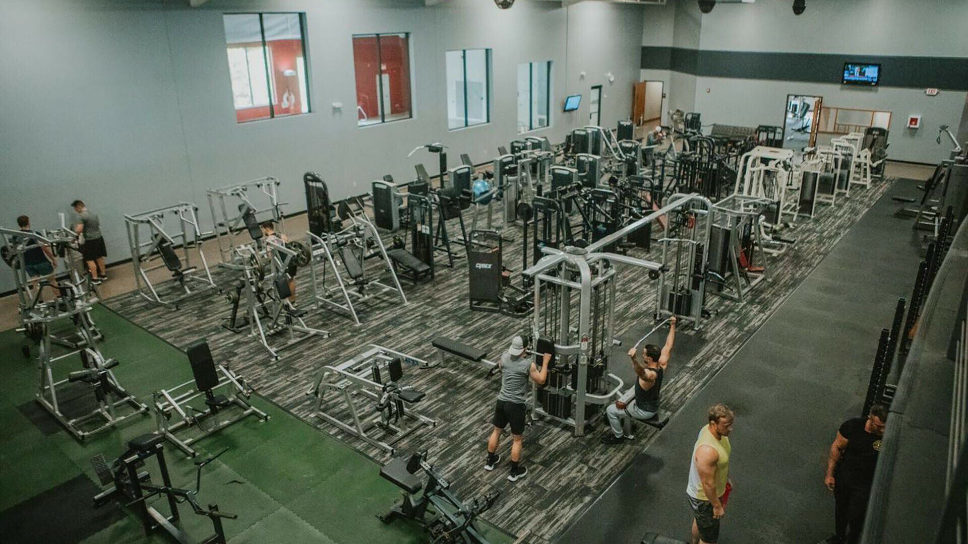 Gold's Gym returns to Houston with new look drawing on iconic gym's history