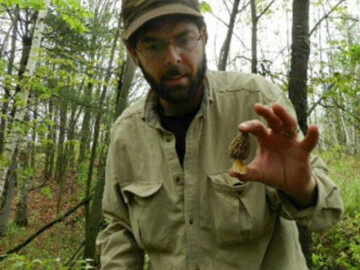 Field mycologist Tavis Lynch. (Submitted photo)