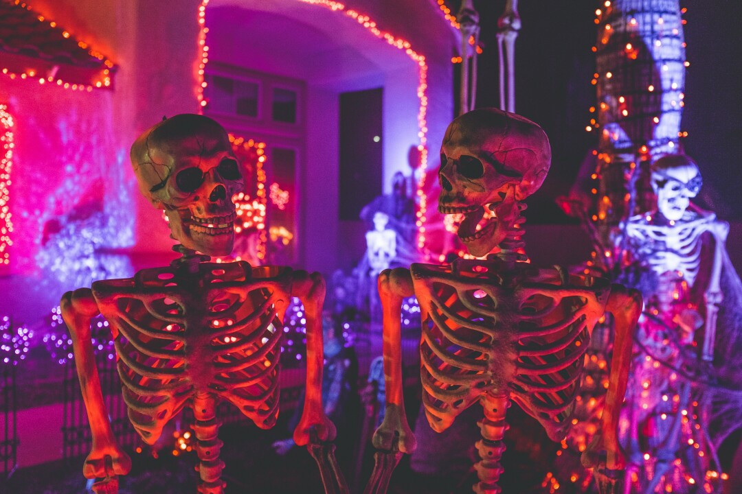 IT CAUGHT ON IN A FLASH. These Halloween events are sure to spook your socks off. (Photo via Unsplash)