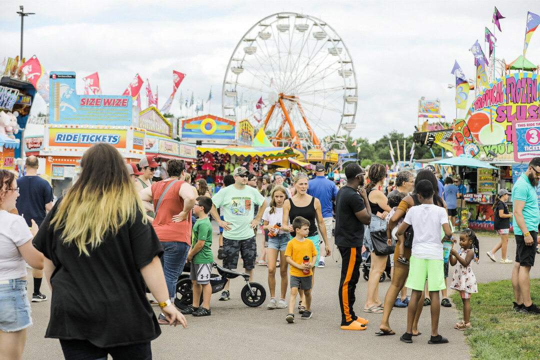 FERRIS WHEEL 5K Northern Wis. State Fair C.F. YMCA Team Up For