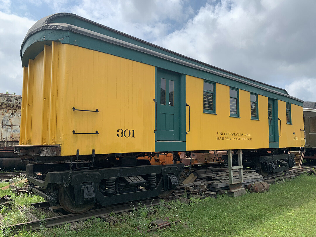 An Omaha route mail car, which was used for years as a house in Altoona. (Photo by Tom Giffey)