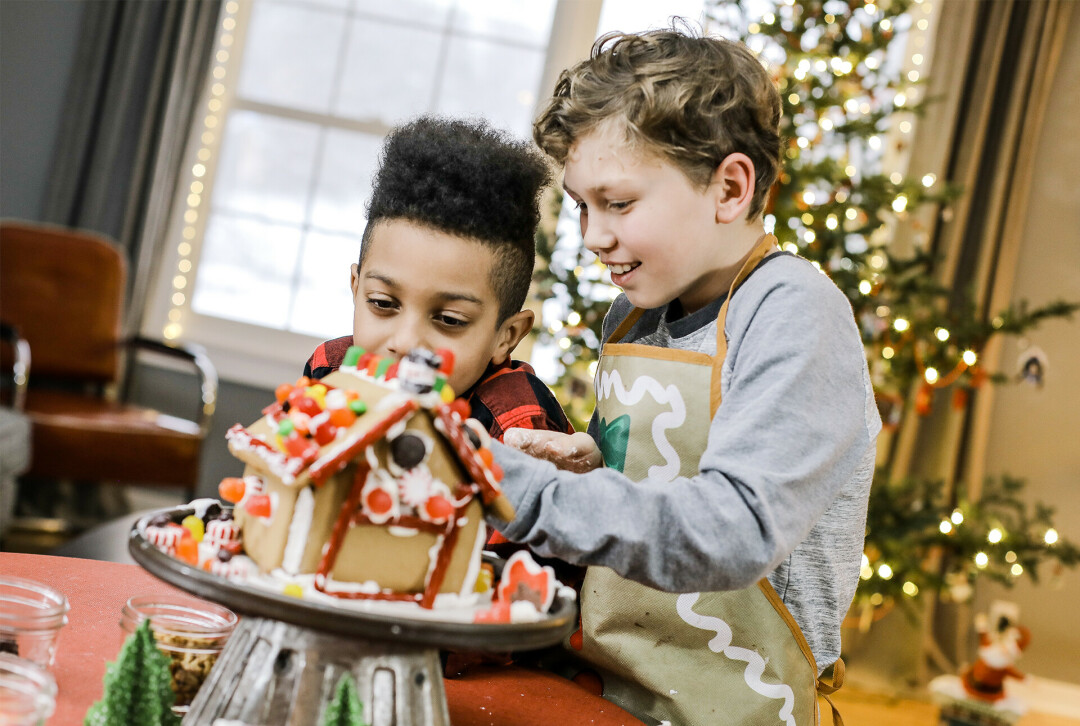 WHAT'S SHAKIN', BAKIN'. Enjoy a Breakfast with Santa, a local bake sale, and more this season!