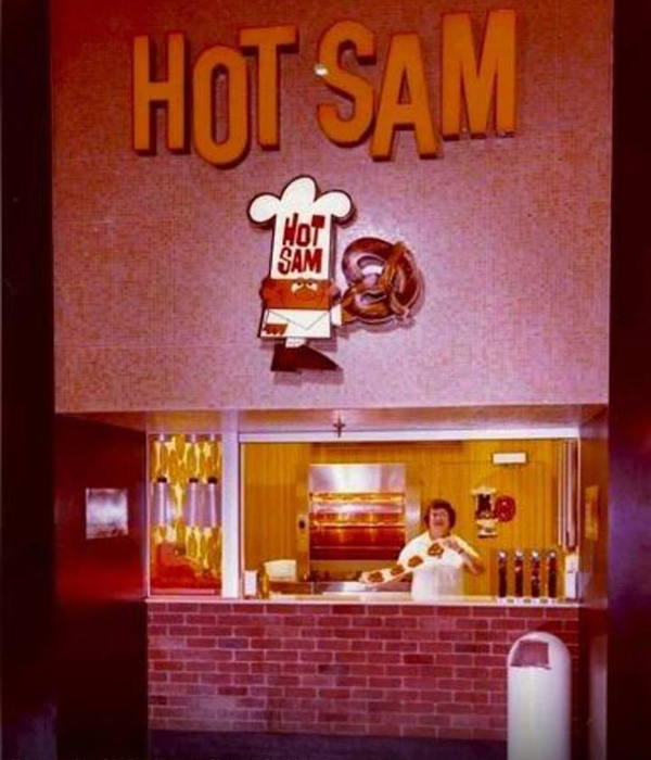 Pretzel shop of yore, London Square Mall, Eau Claire.