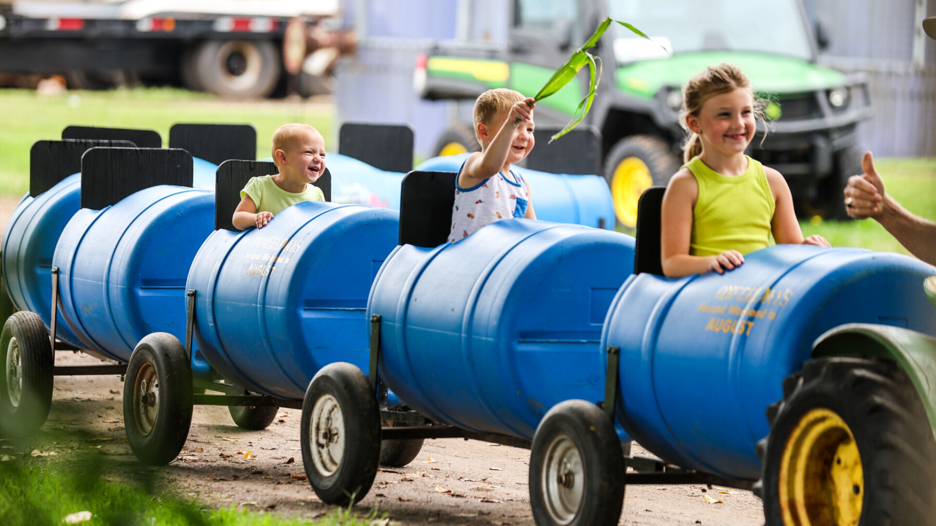 [PHOTOS] Days In The Sun(Flowers) At Jaquish Farms