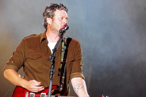 Blake Shelton at Country Fest 2014