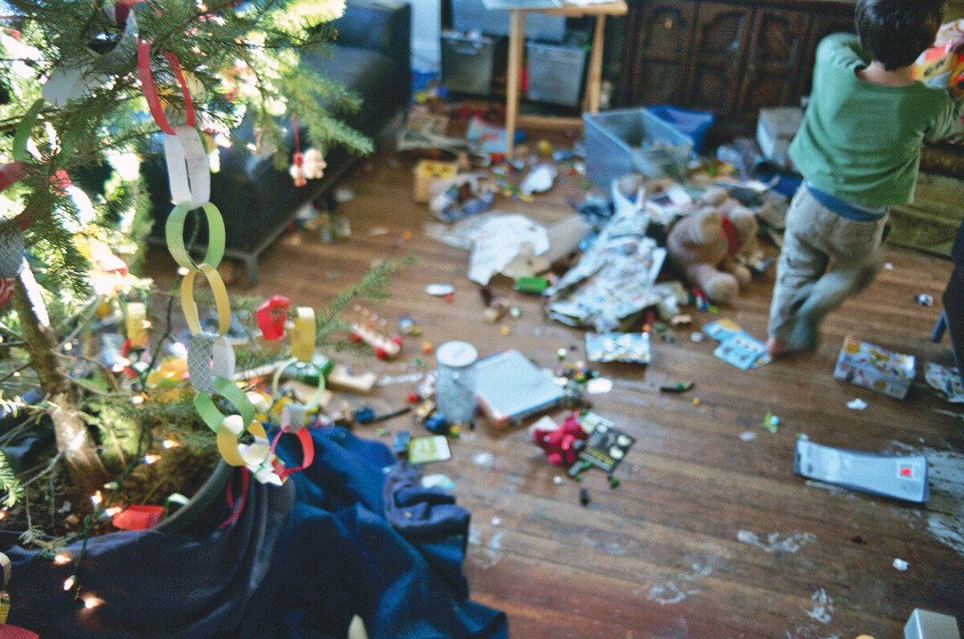 Christmas aftermath. (Photo by Sarah Gilbert / CC BY-NC-SA 2.0)